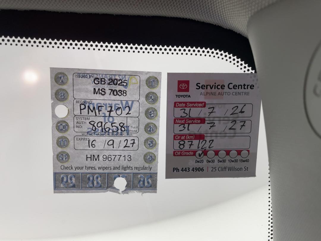 Photo '29' of Toyota Rav4