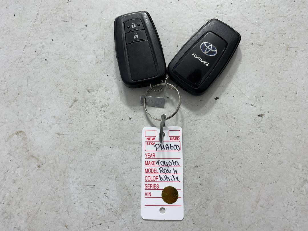 Photo '22' of Toyota Rav4