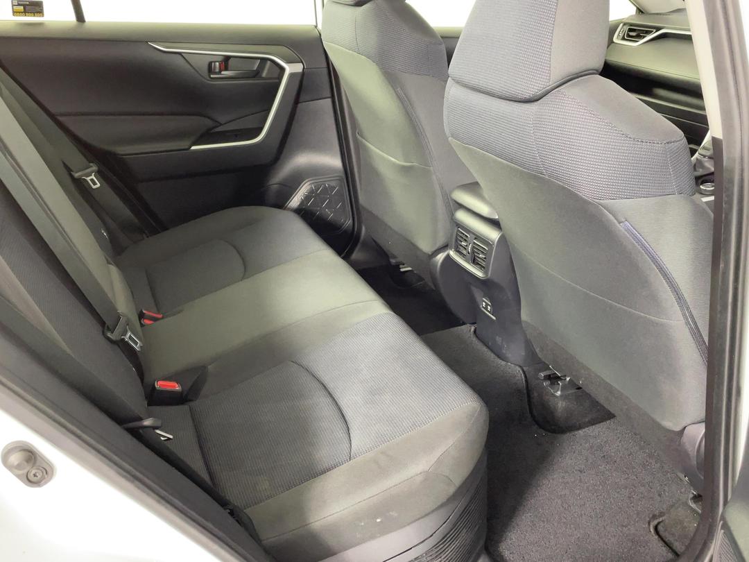 Photo '20' of Toyota Rav4