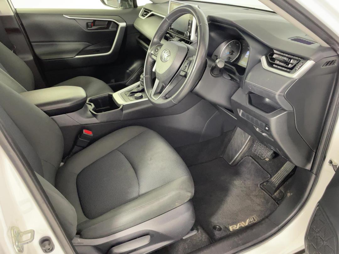 Photo '16' of Toyota Rav4