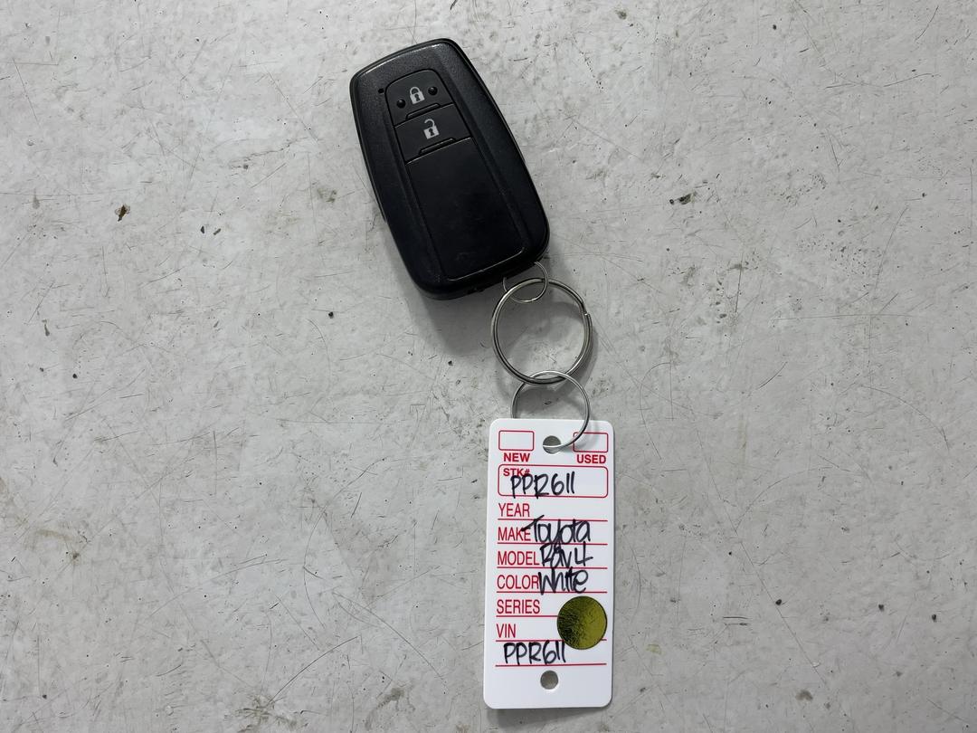 Photo '22' of Toyota Rav4