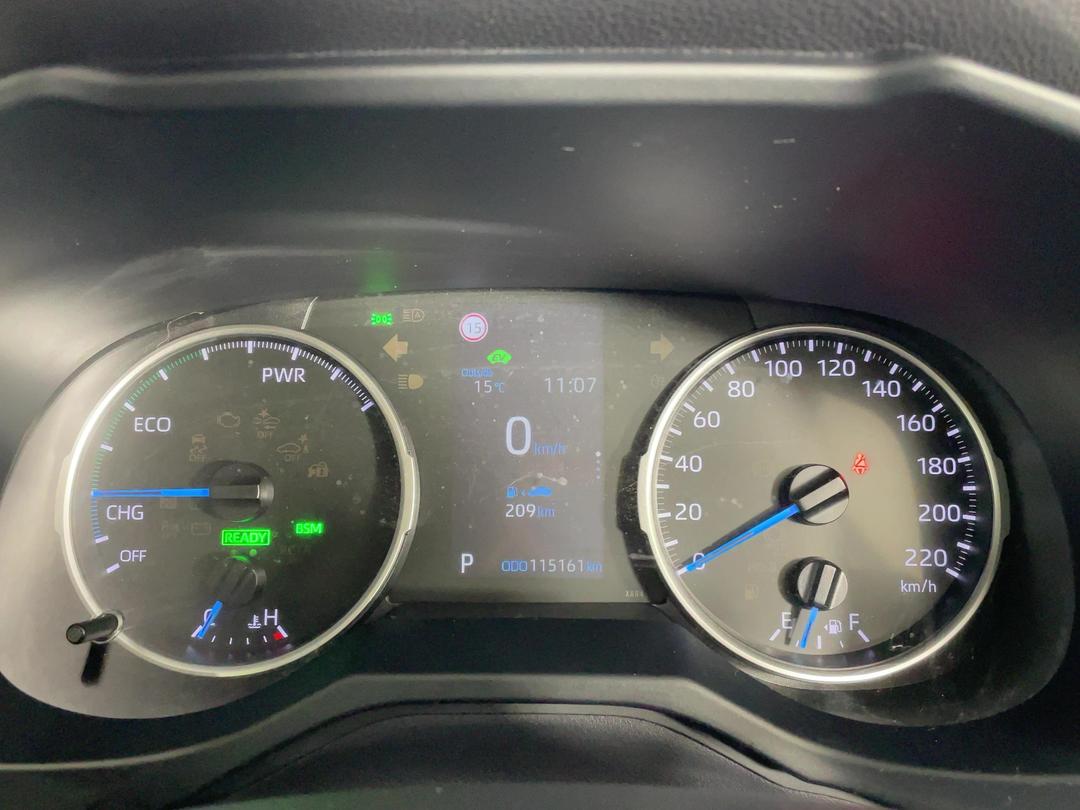 Photo '21' of Toyota Rav4