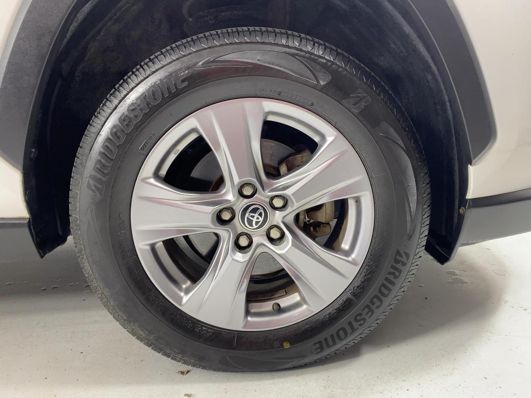 Photo '9' of Toyota Rav4