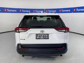 Photo '6' of Toyota Rav4