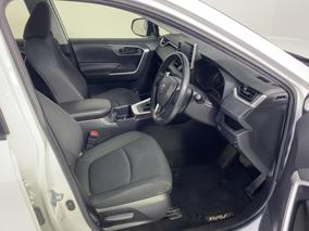 Photo '16' of Toyota Rav4