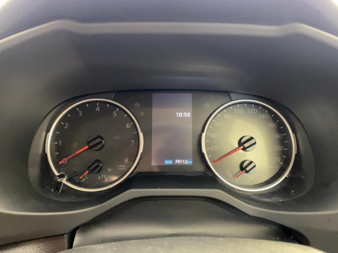 Photo '21' of Toyota Rav4