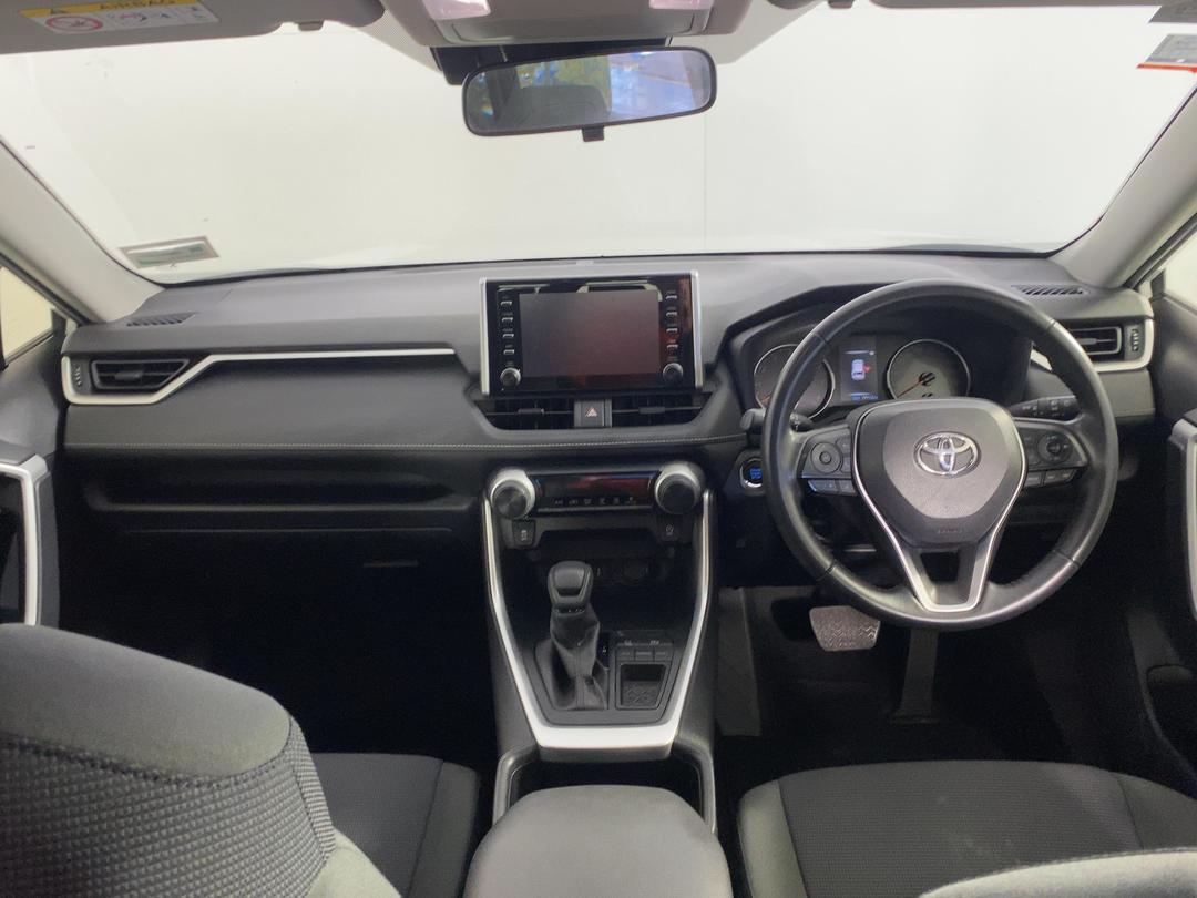 Photo '17' of Toyota Rav4