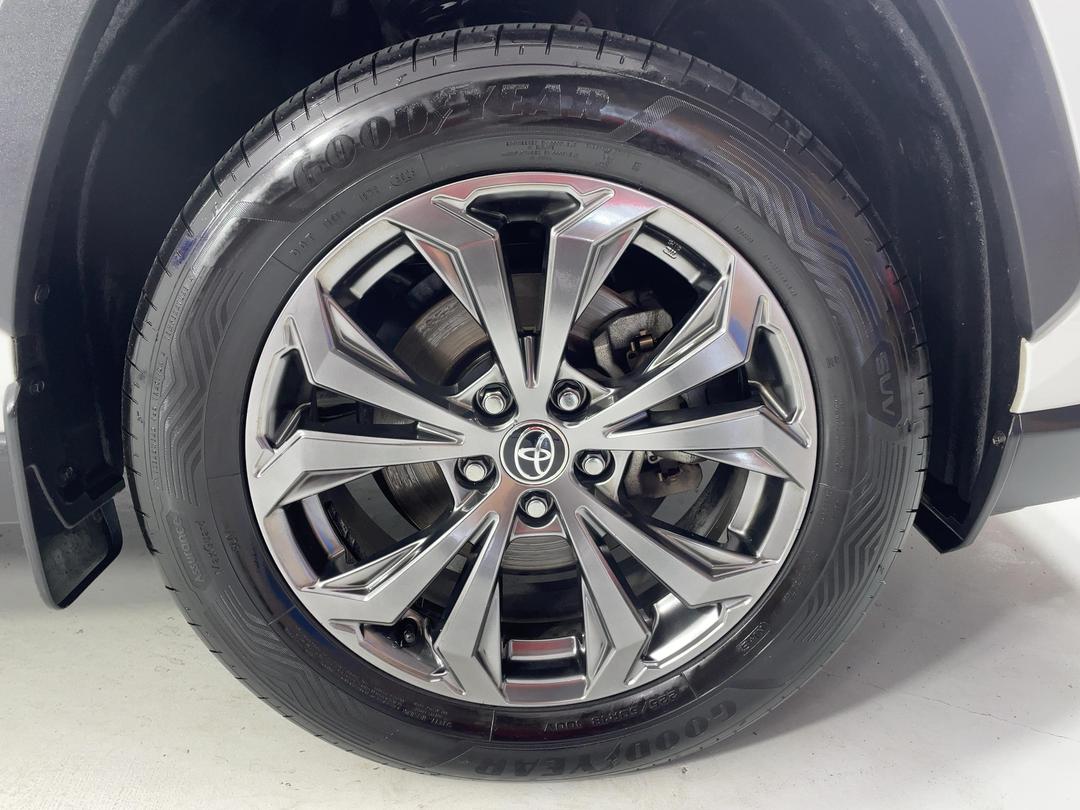 Photo '9' of Toyota Rav4
