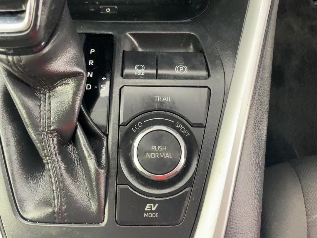 Photo '25' of Toyota Rav4