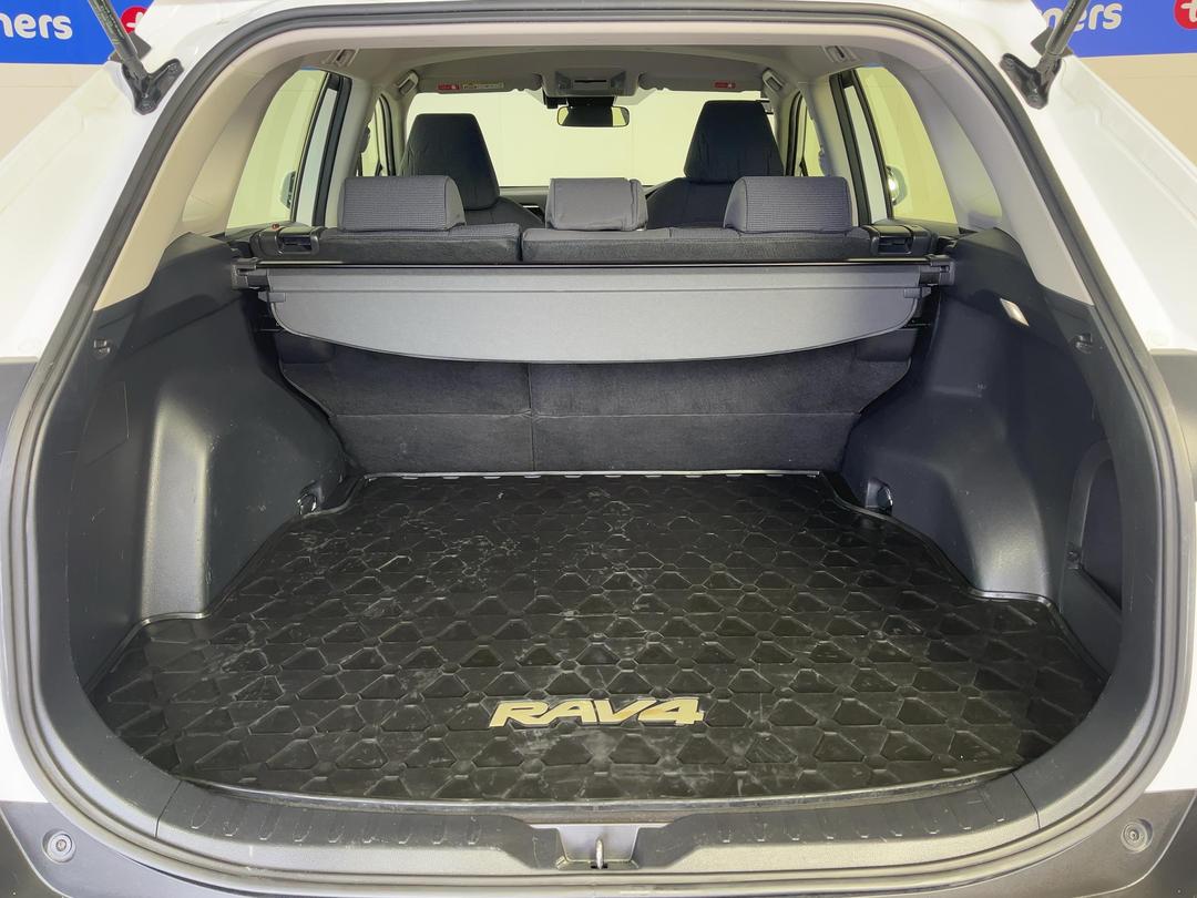 Photo '14' of Toyota Rav4