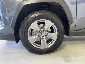 Photo '10' of Toyota Rav4