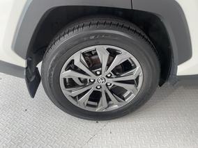 Photo '12' of Toyota Rav4