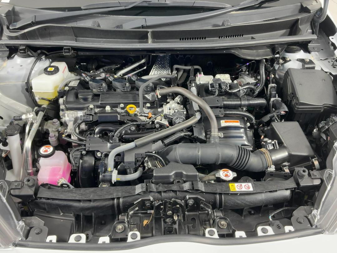 Photo '13' of Toyota Yaris