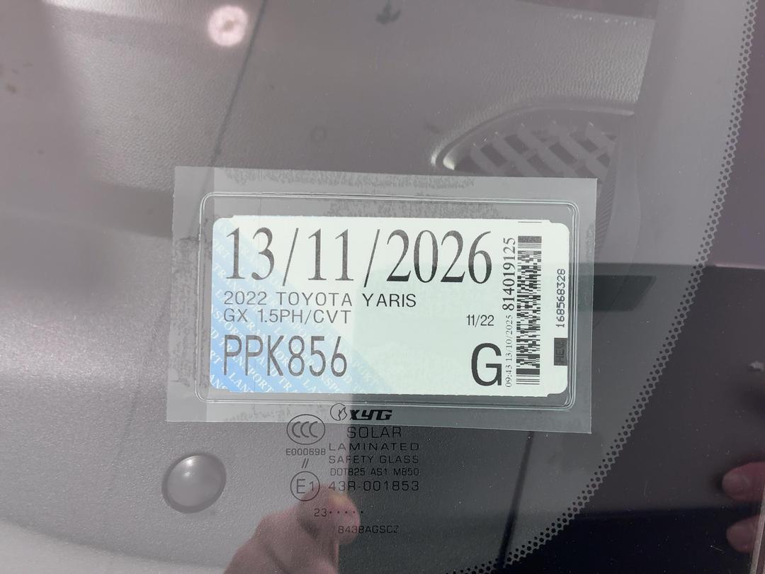 Photo '27' of Toyota Yaris