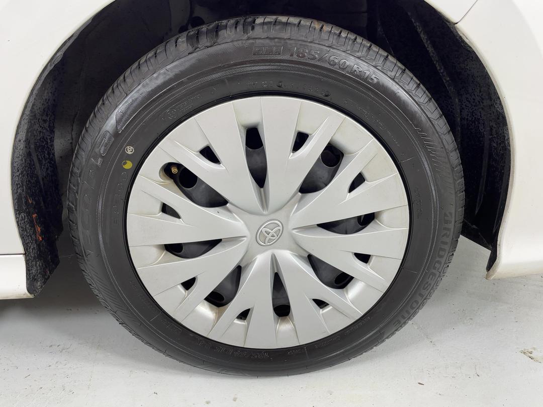 Photo '9' of Toyota Yaris