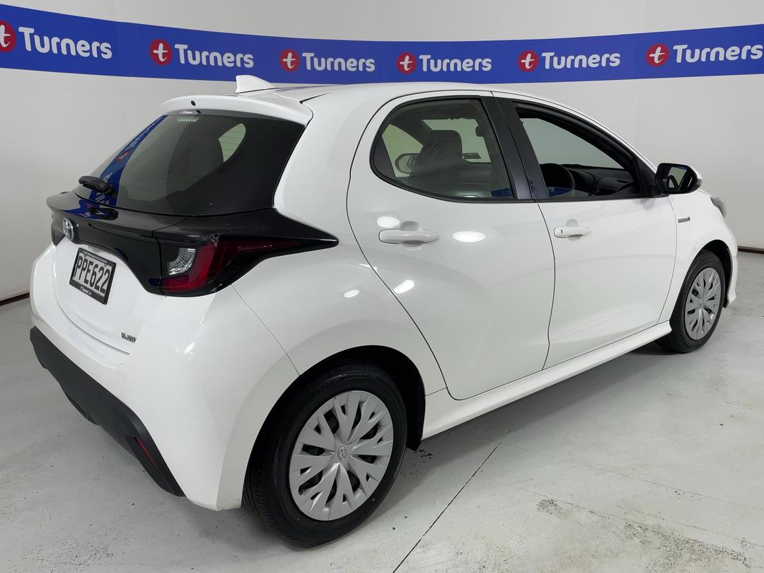 Photo '7' of Toyota Yaris