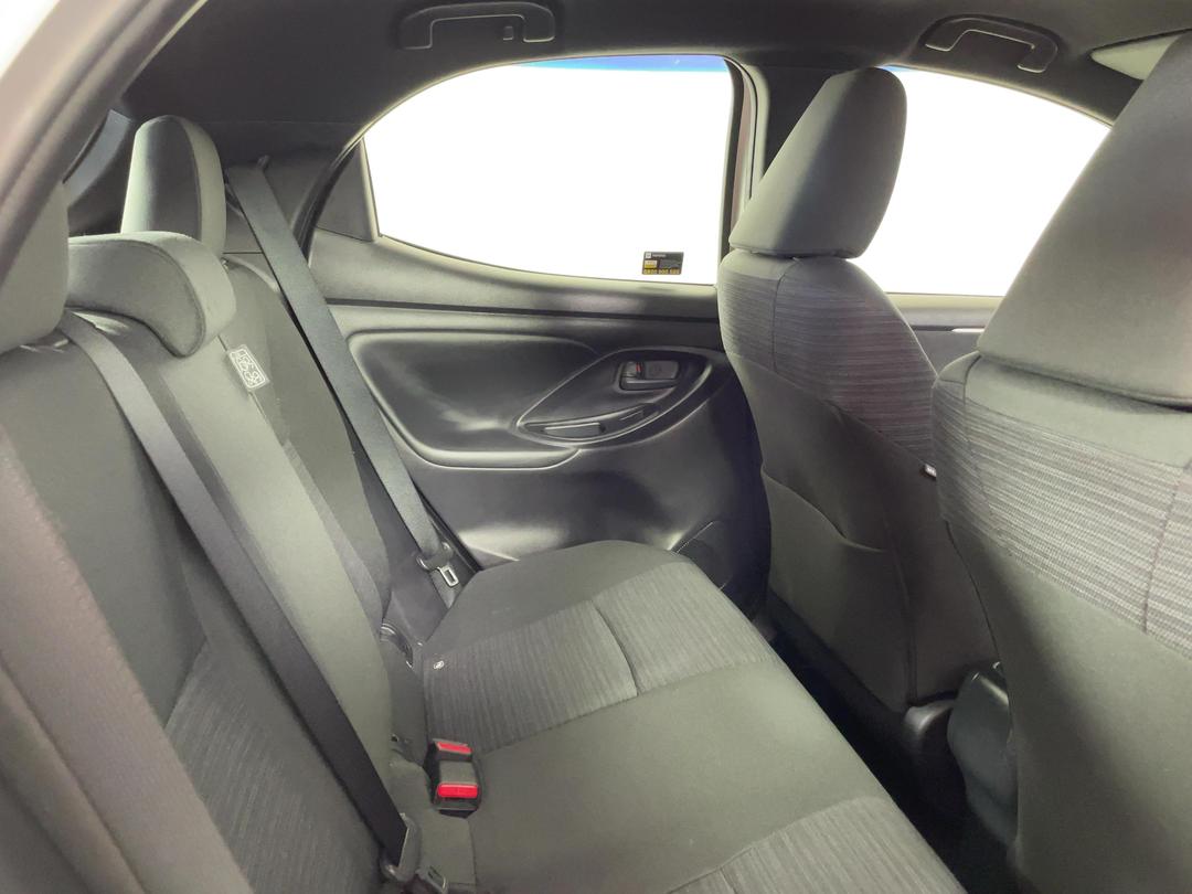 Photo '20' of Toyota Yaris