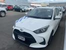 Thumbnail '3' of Toyota Yaris GX