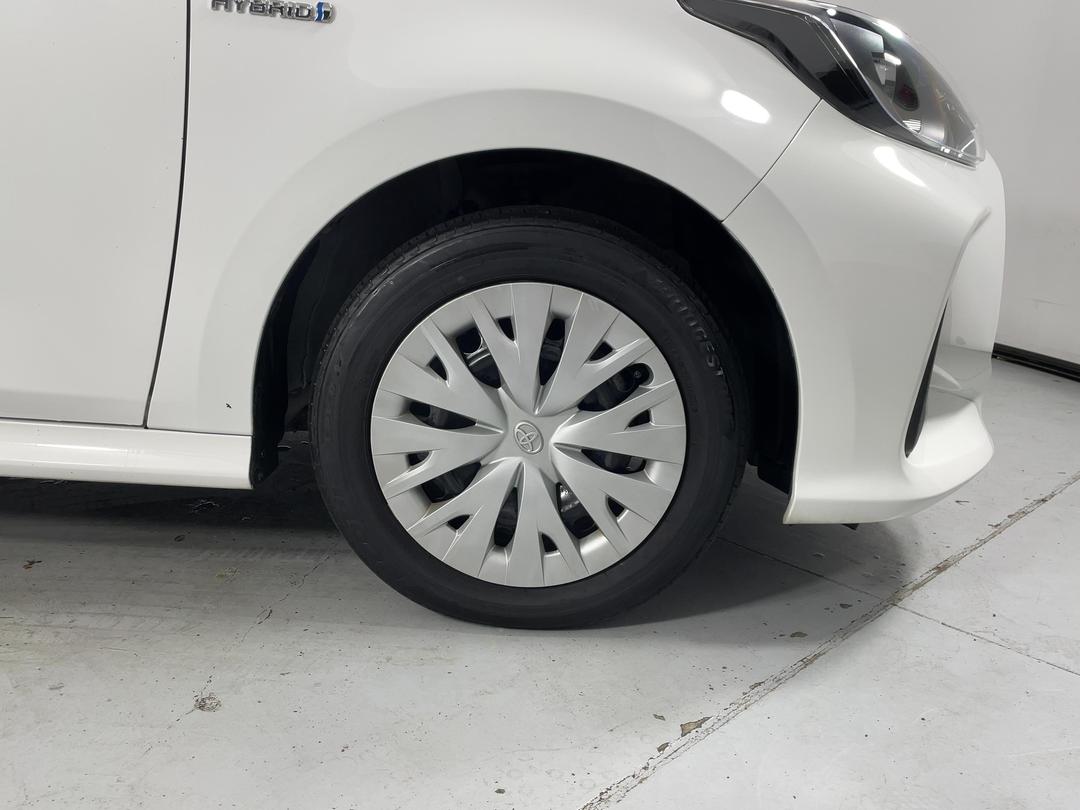 Photo '9' of Toyota Yaris