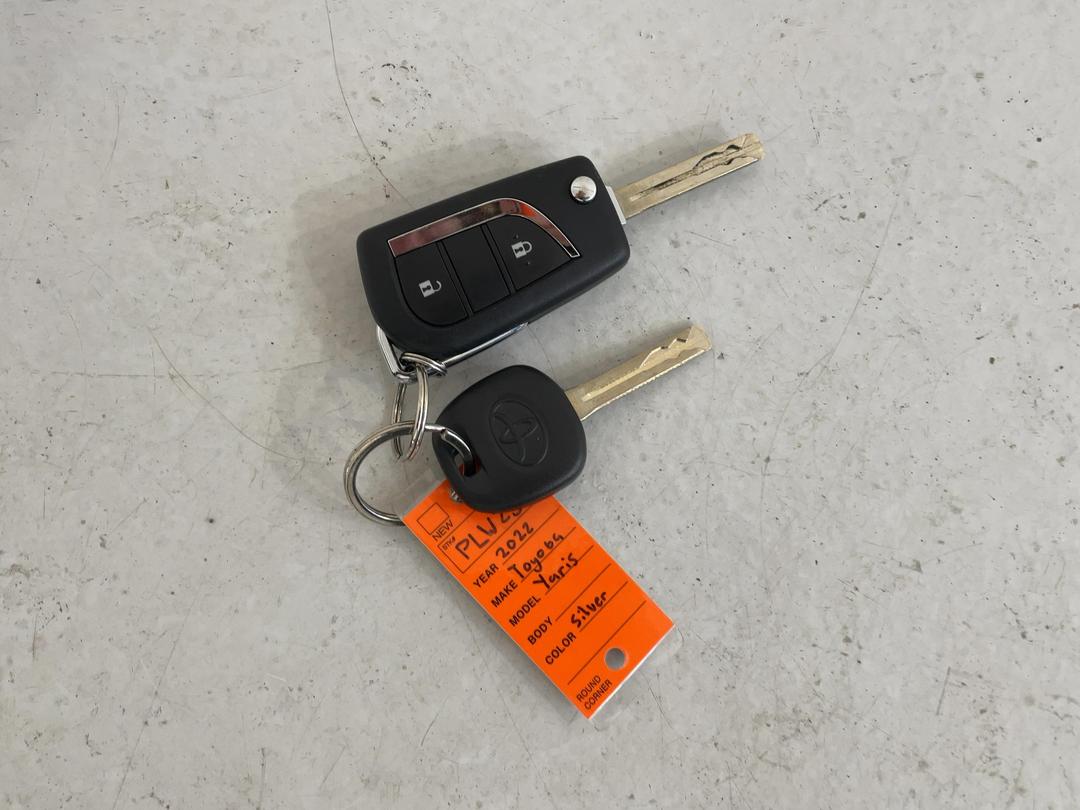Photo '22' of Toyota Yaris