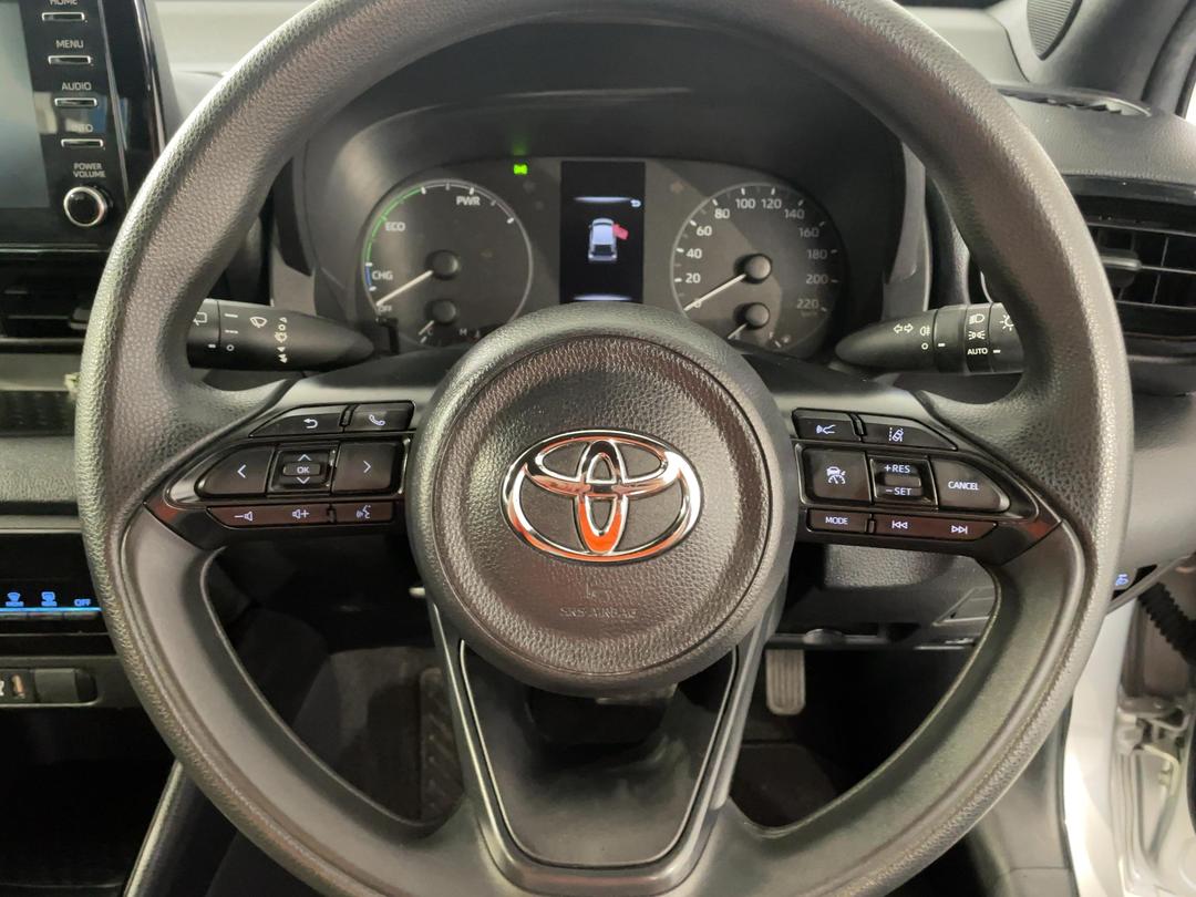 Photo '27' of Toyota Yaris