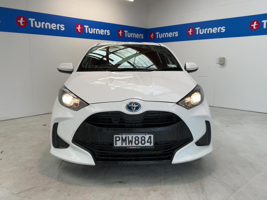 Photo '2' of Toyota Yaris