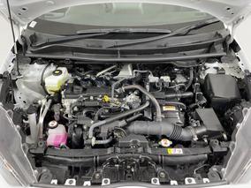 Photo '13' of Toyota Yaris
