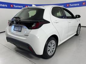 Photo '7' of Toyota Yaris