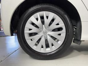 Photo '12' of Toyota Yaris