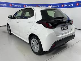 Photo '5' of Toyota Yaris