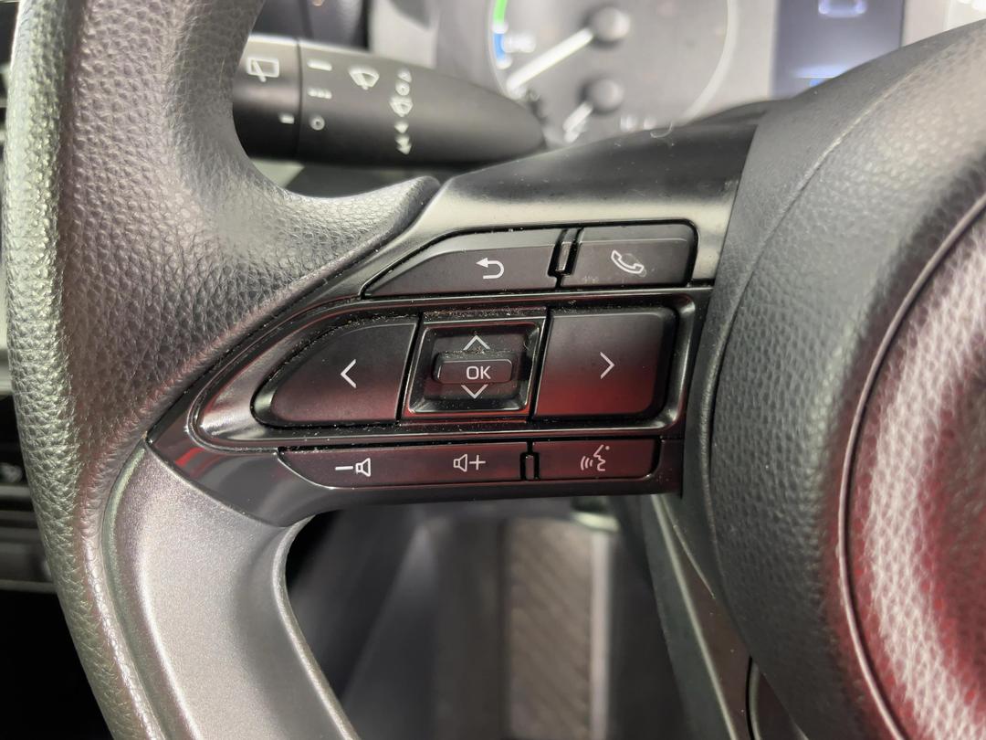 Photo '24' of Toyota Yaris