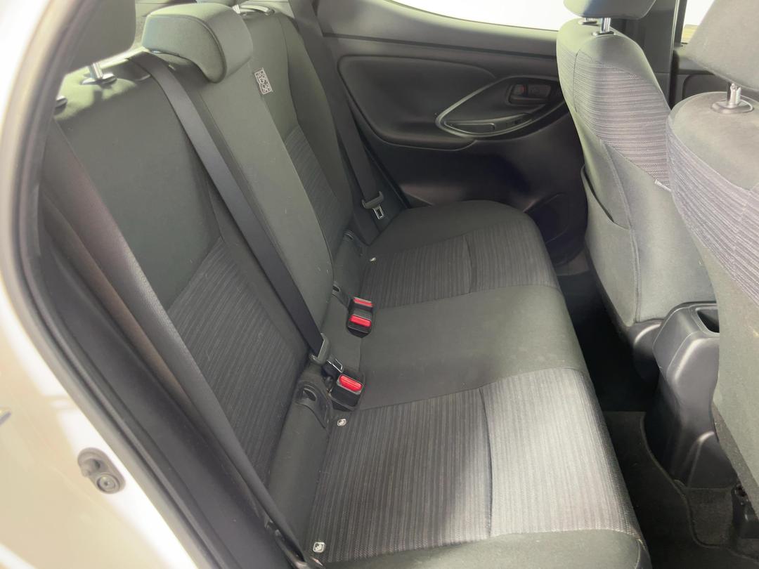 Photo '20' of Toyota Yaris