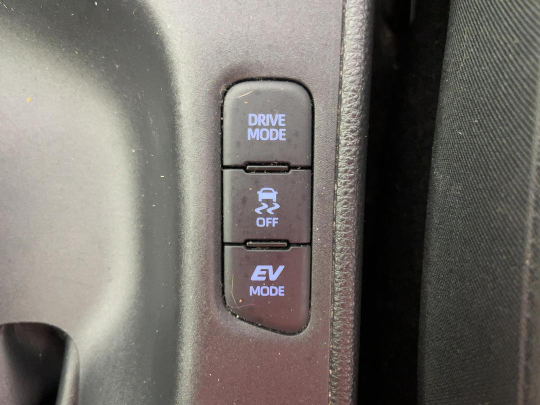 Photo '26' of Toyota Yaris