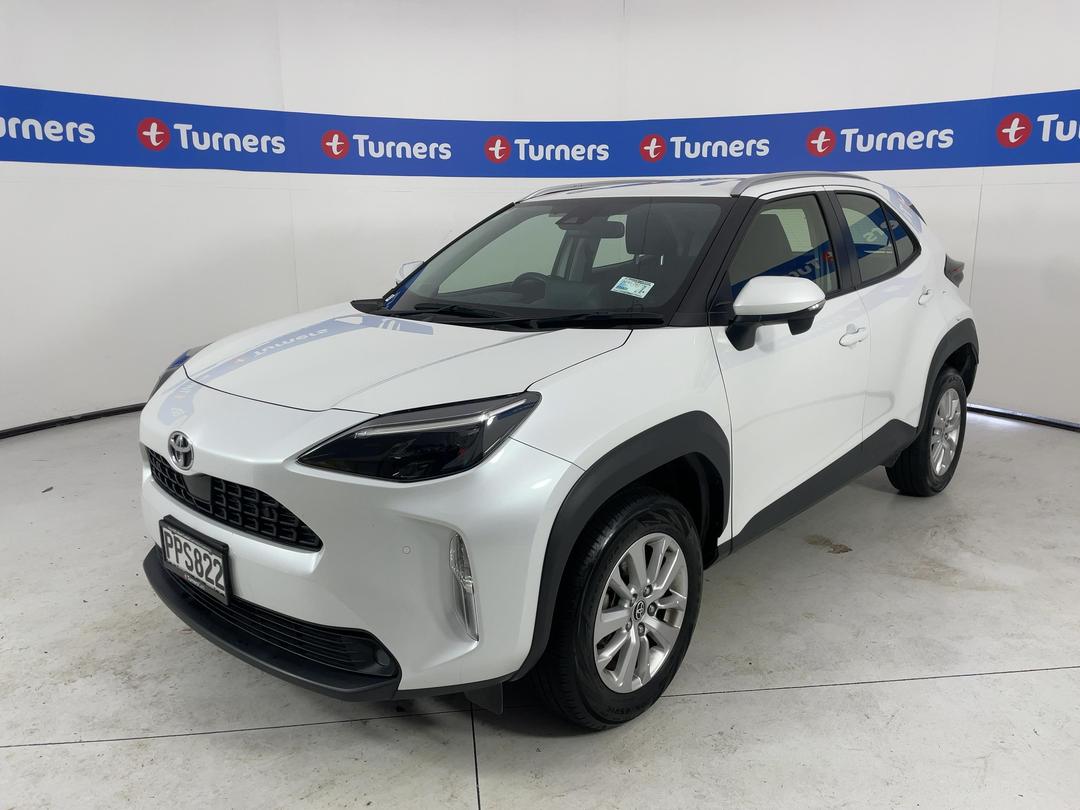 Photo '4' of Toyota Yaris Cross