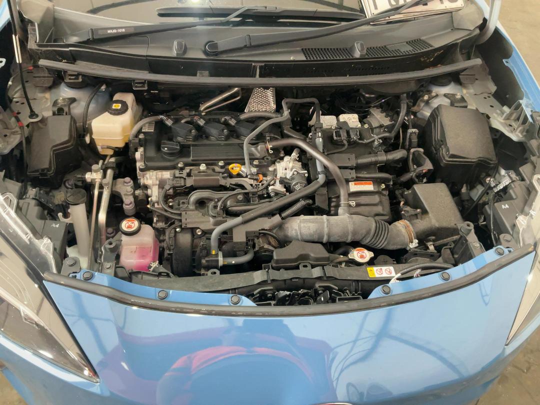 Photo '13' of Toyota Yaris Cross GX