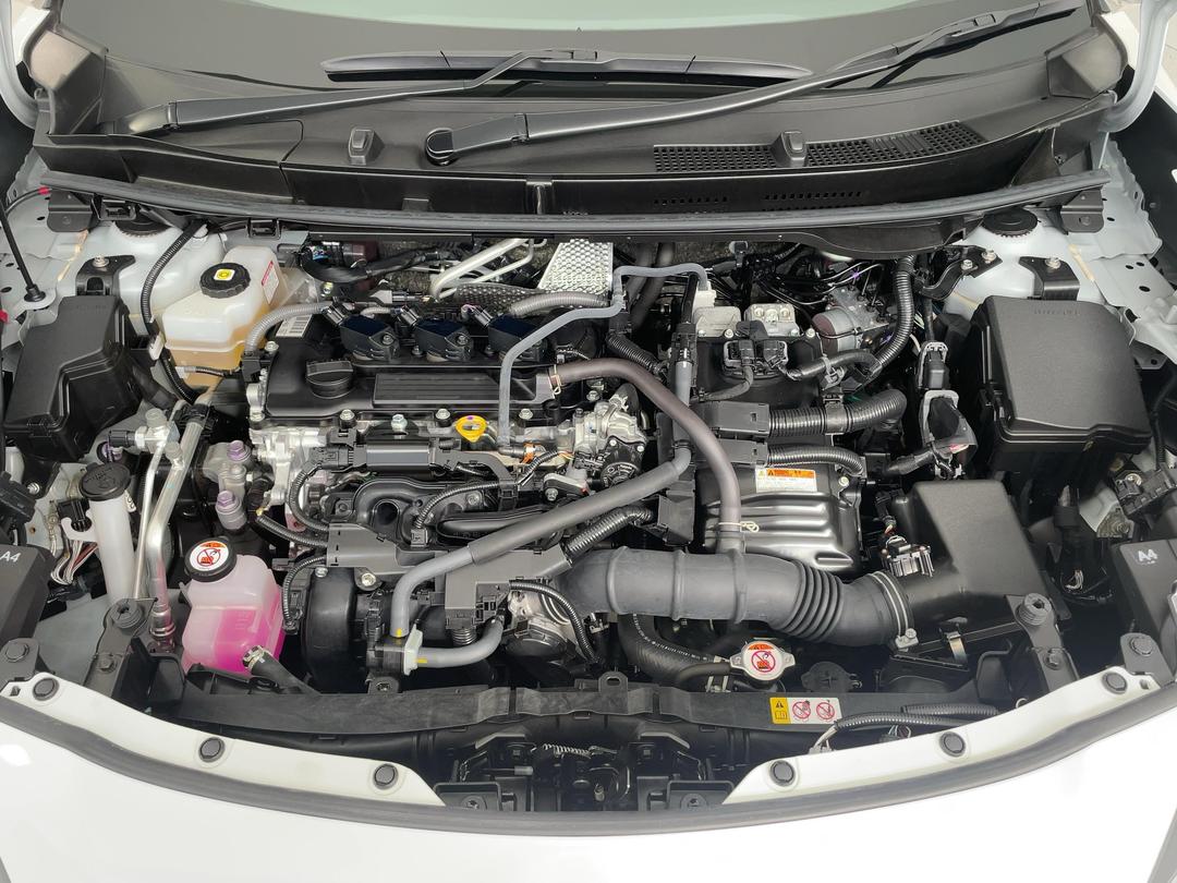 Photo '13' of Toyota Yaris Cross
