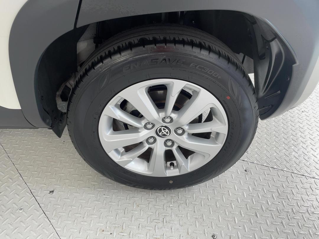 Photo '11' of Toyota Yaris Cross