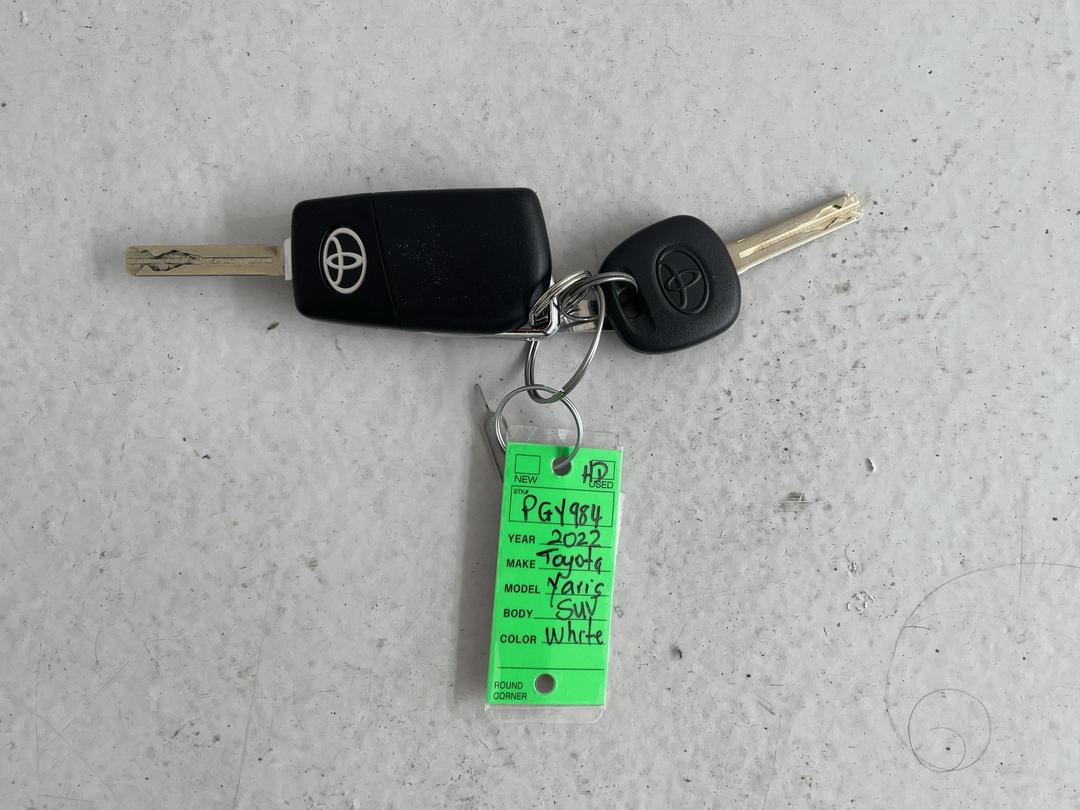 Photo '22' of Toyota Yaris Cross