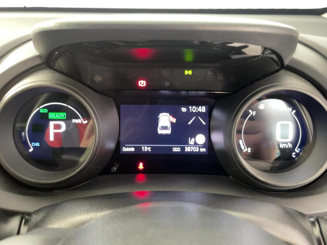 Photo '21' of Toyota Yaris Cross