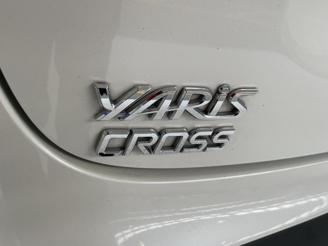 Photo '36' of Toyota Yaris Cross