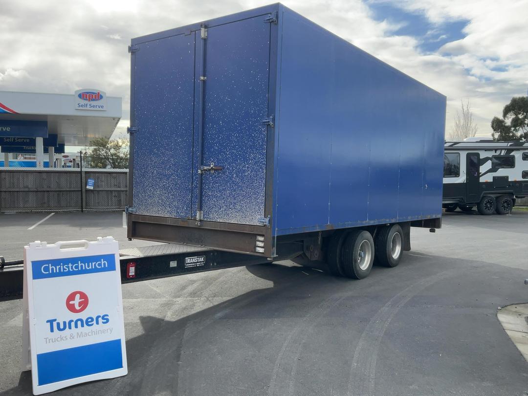 Photo '5' of TRAILER TRANSTAK LOW LOADER Box Body Semi