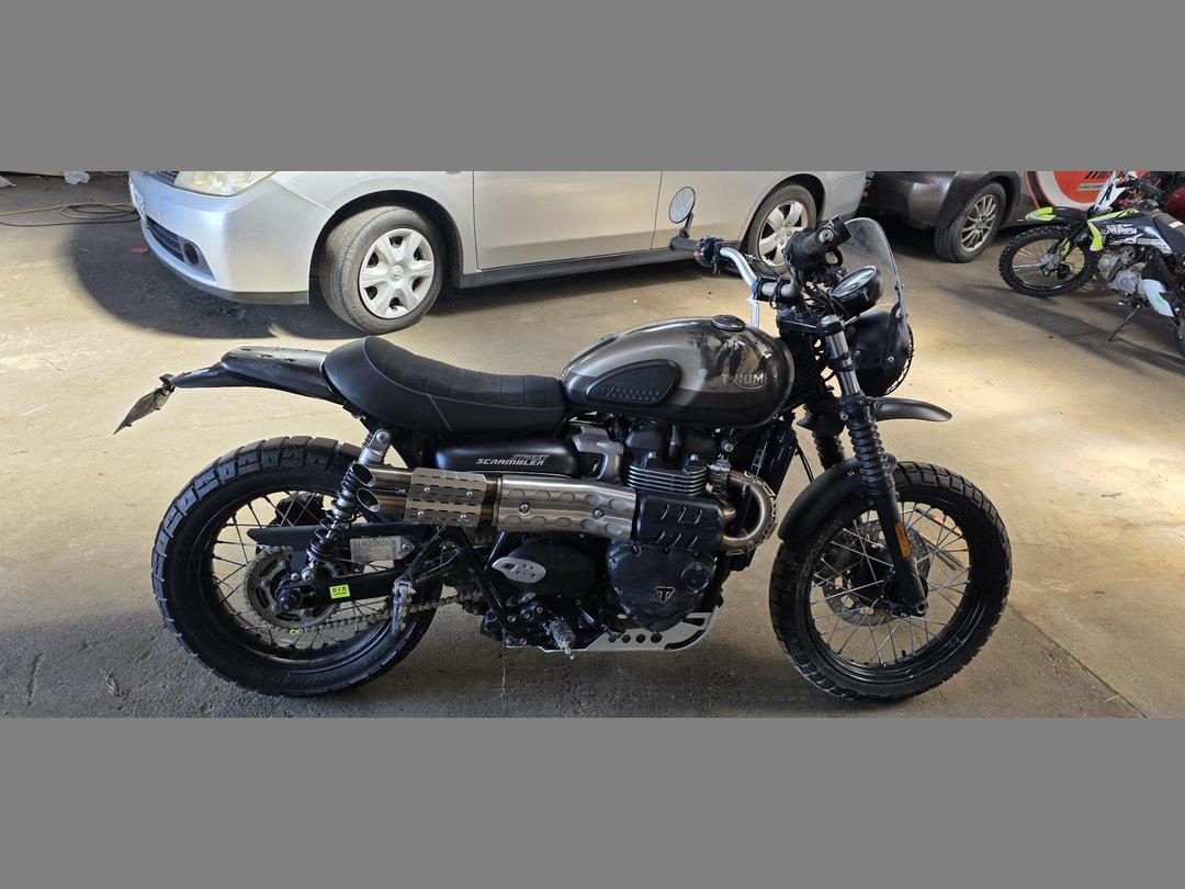 Photo '3' of Triumph STREET SCRAMBLER