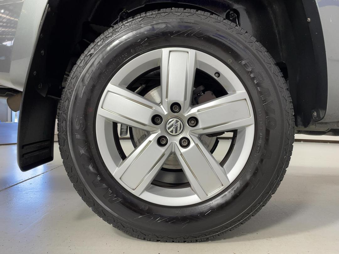 Photo '12' of Volkswagen Amarok