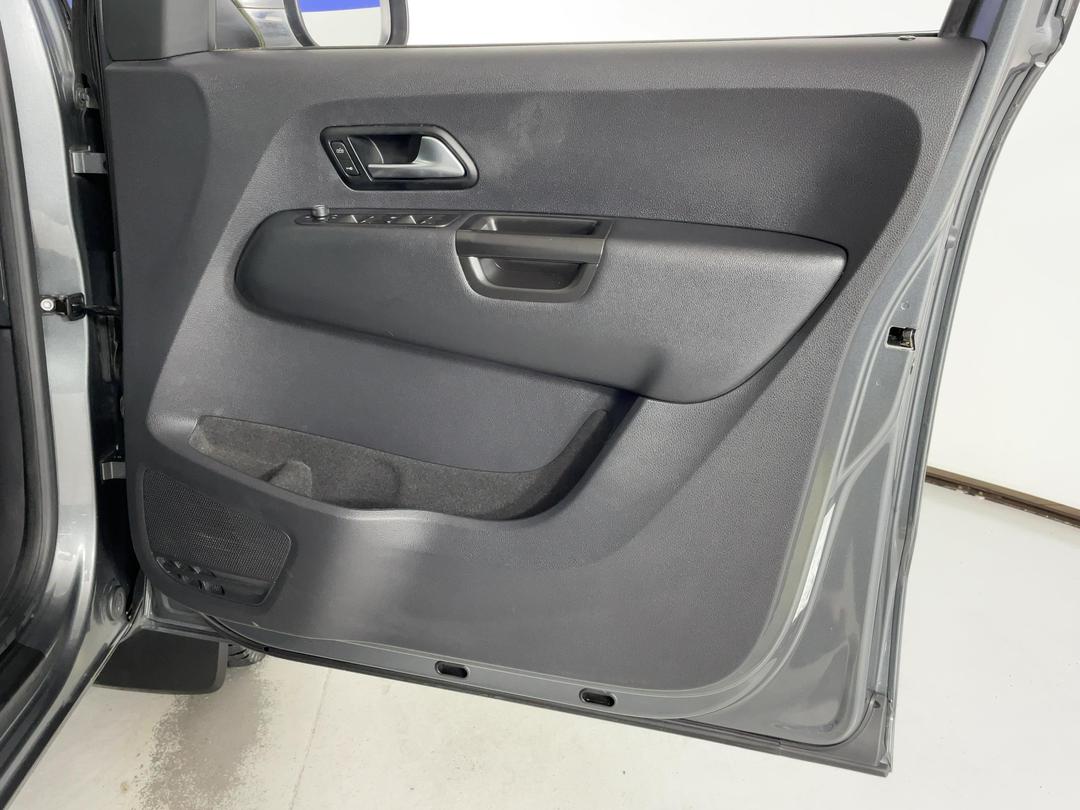 Photo '15' of Volkswagen Amarok
