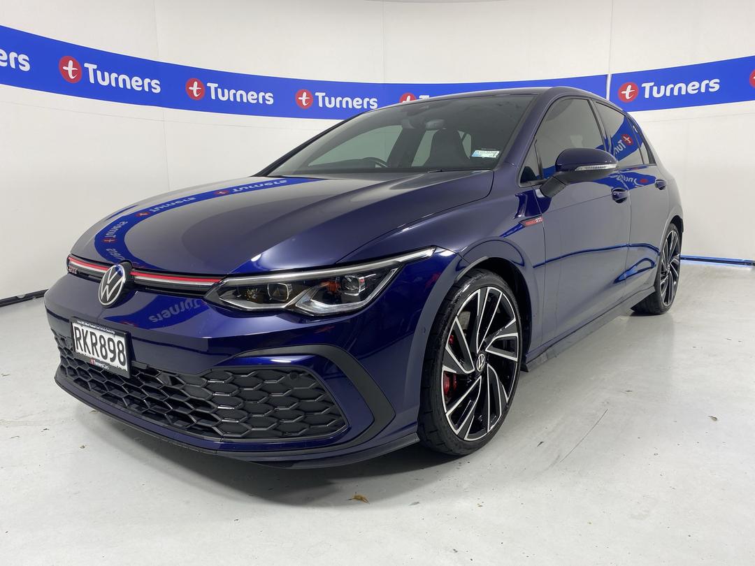 Photo '4' of Volkswagen Golf