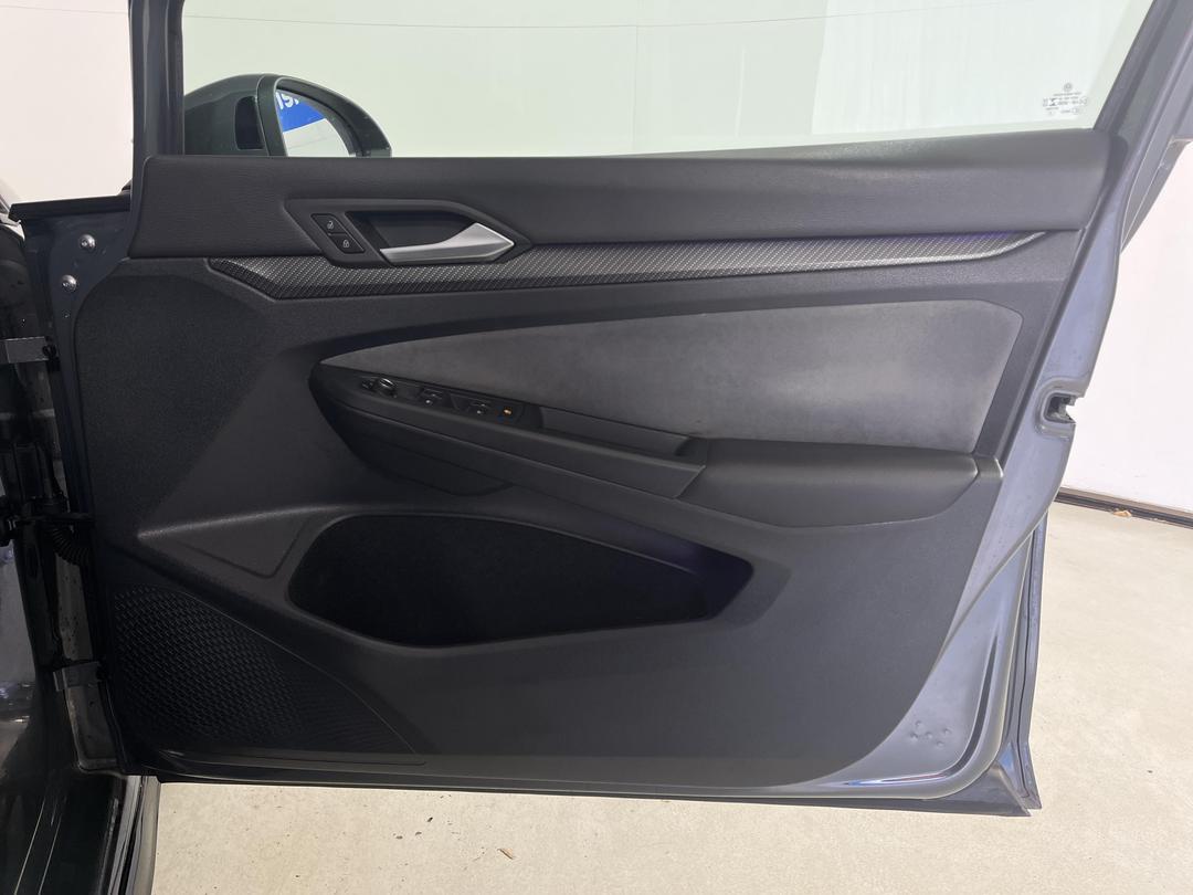 Photo '15' of Volkswagen Golf