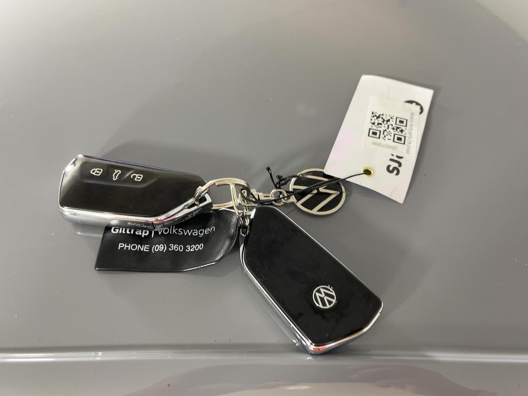 Photo '22' of Volkswagen Golf