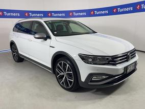 Photo '1' of Volkswagen Passat