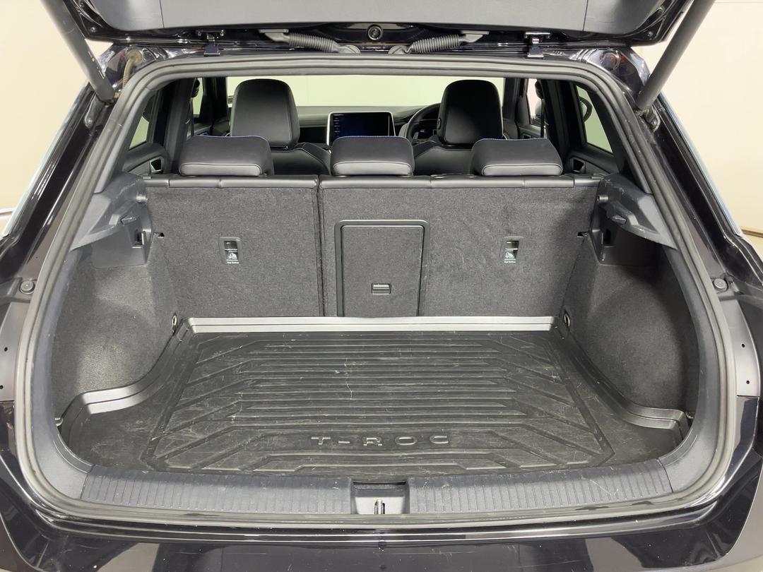Photo '14' of Volkswagen T-ROC