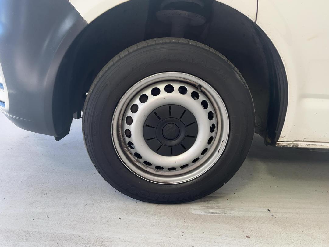 Photo '10' of Volkswagen T6